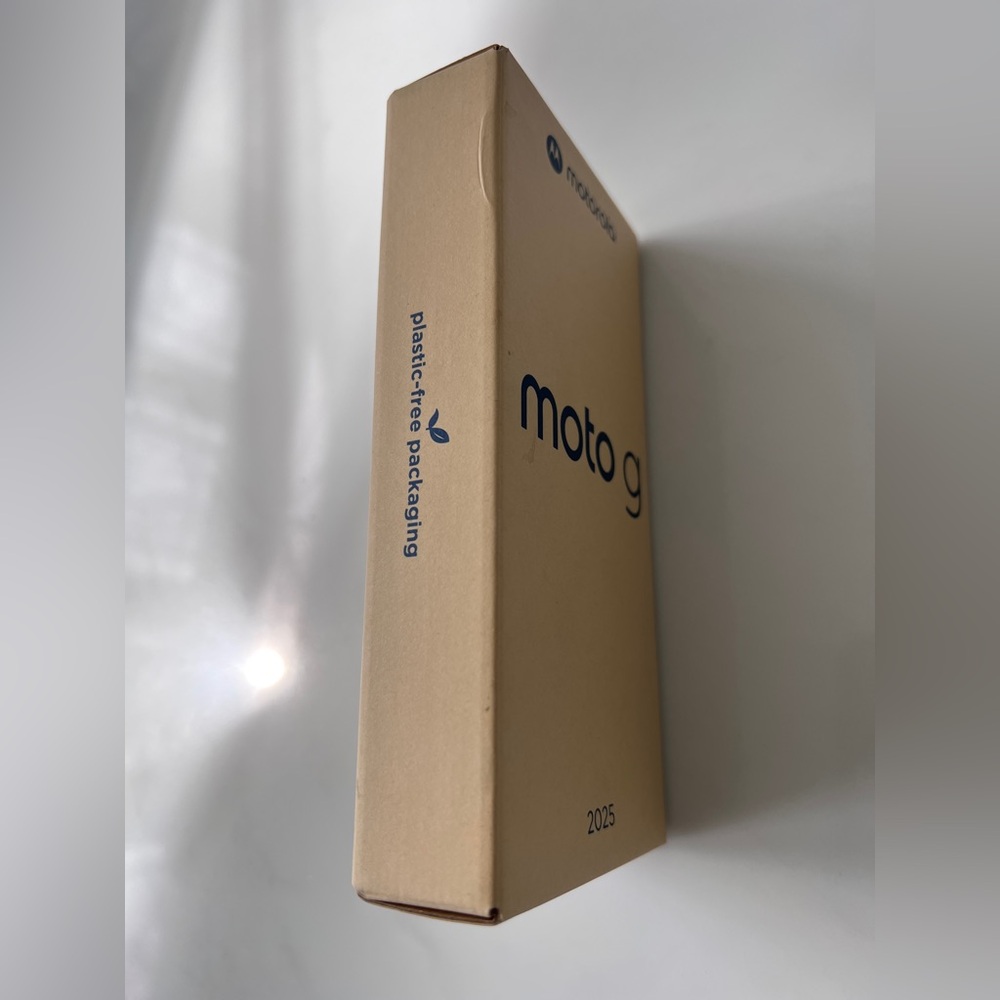 Motorola Moto G 5G 2025 smartphone 50MP 128GB forest gray Brand New - Picture 6 of 10